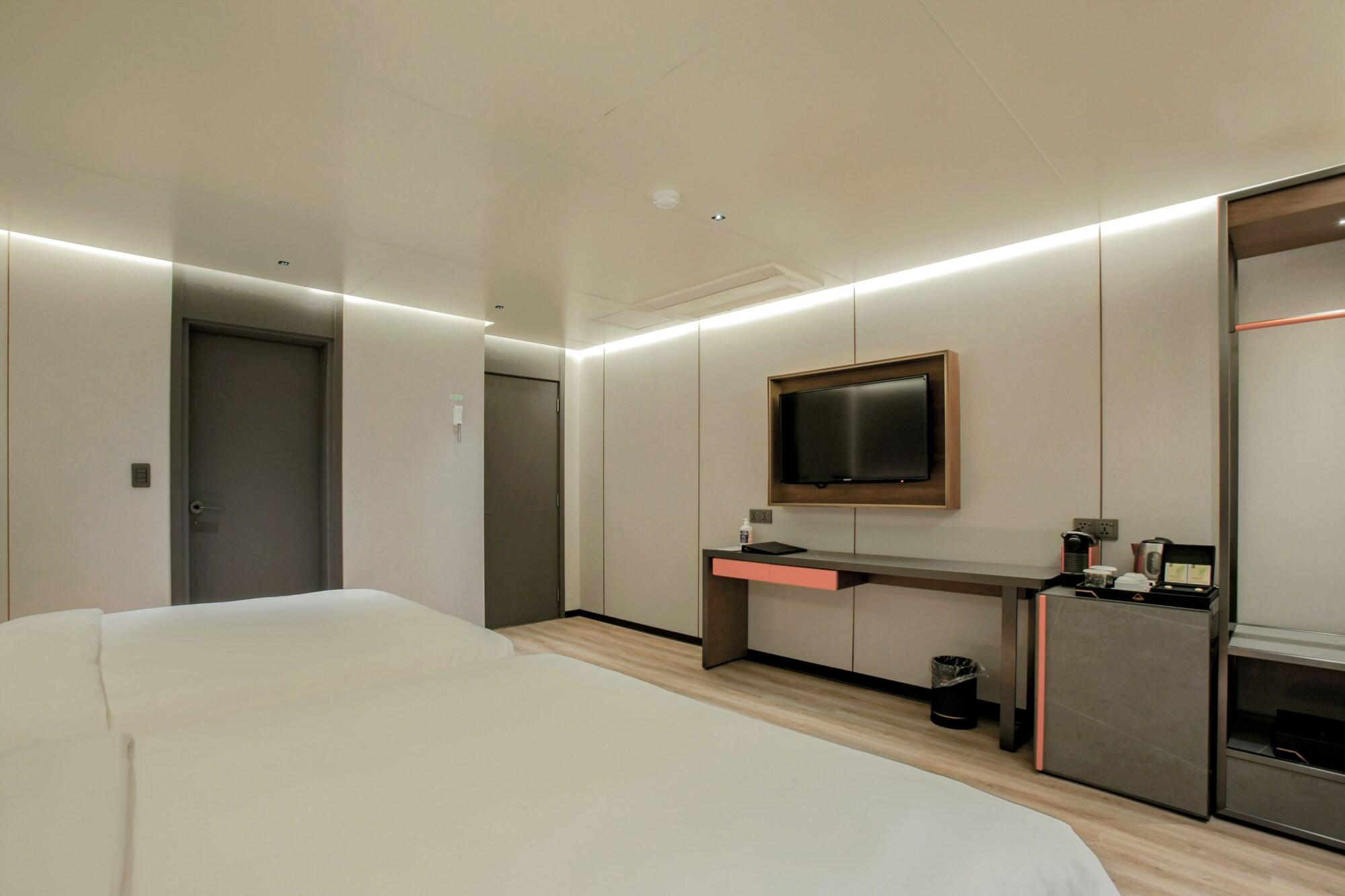L&L City Hotel Чеджудо Экстерьер фото